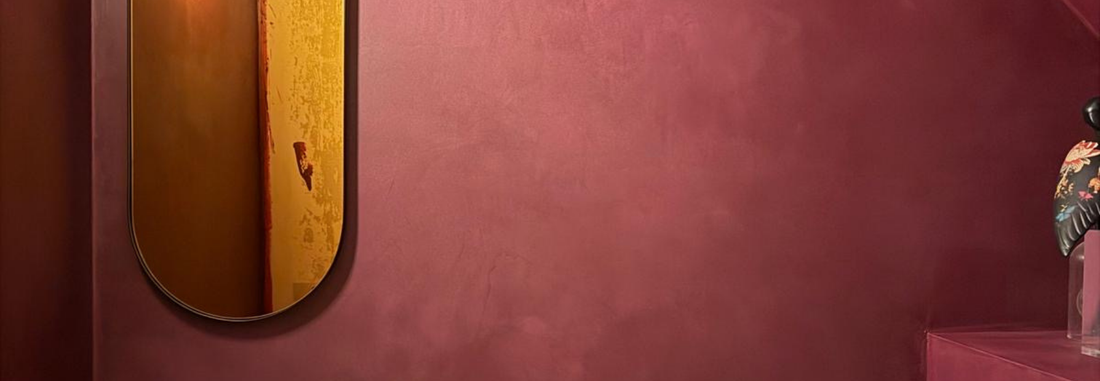 Bruut in de kleur Pruimenrood