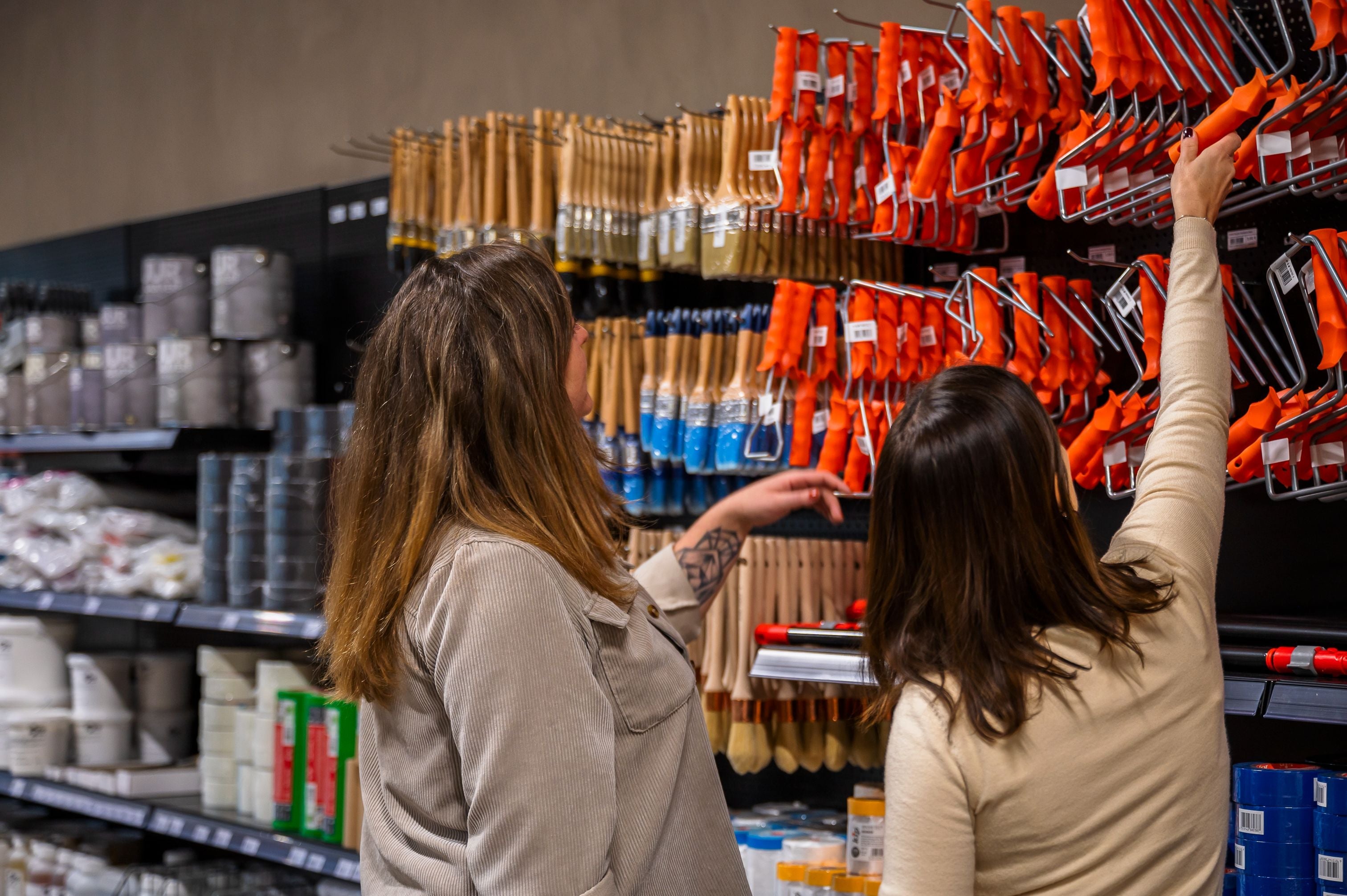 Paintfactory winkel in Kortrijk