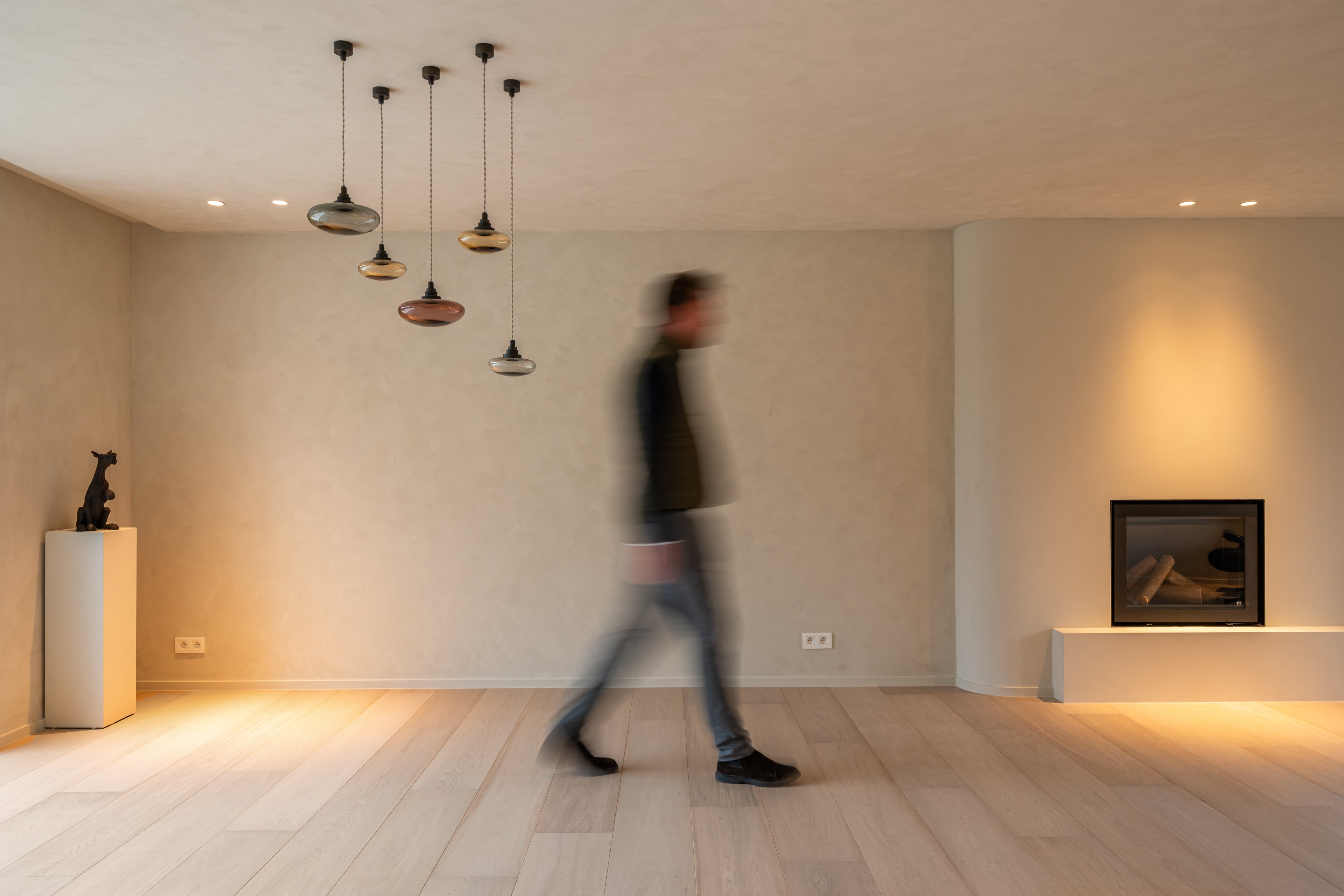 Kalkverf in de kleur Graanbeige in de woonkamer