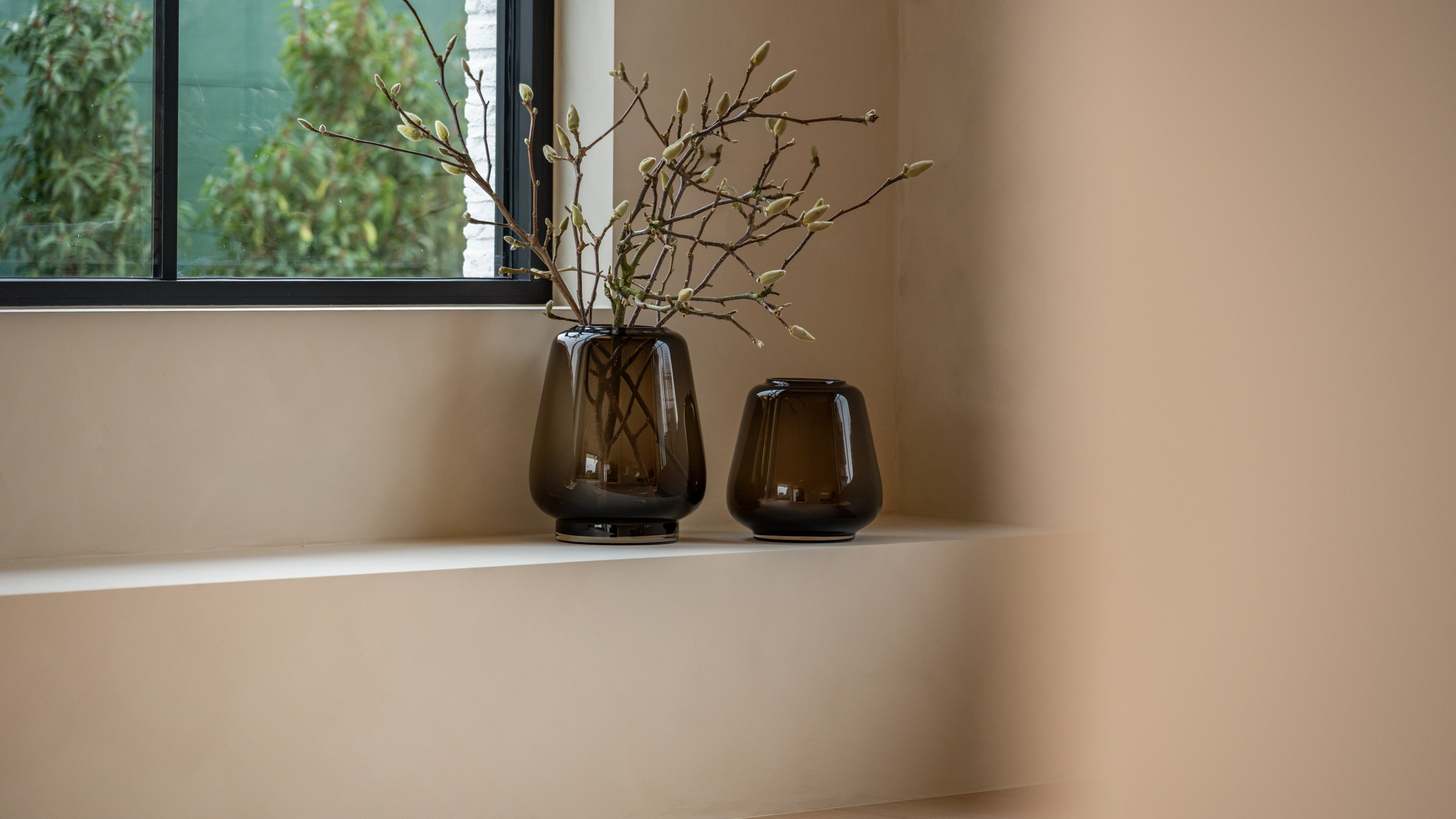 Kalkverf in de kleur Graanbeige in de woonkamer