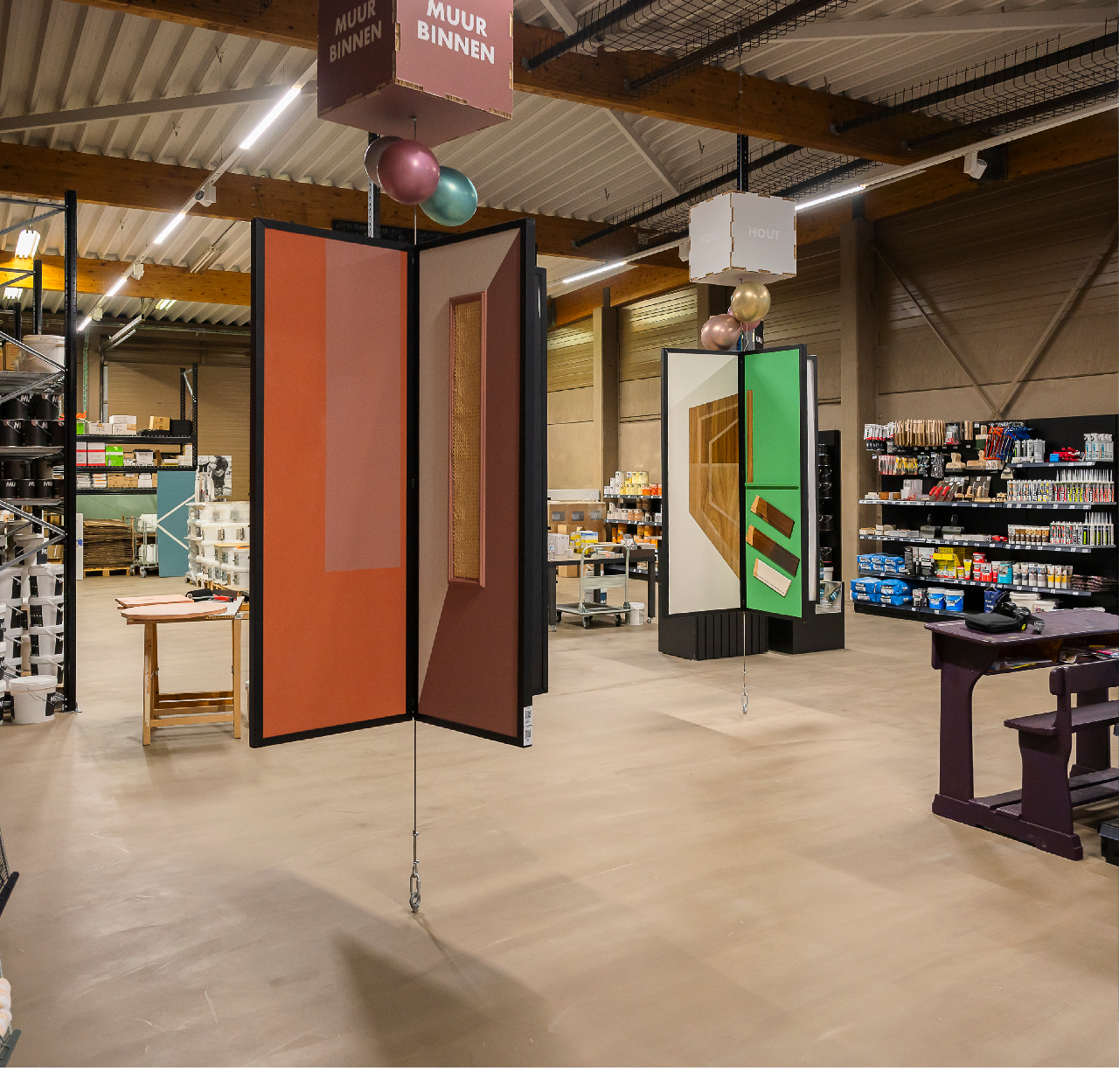 Paintfactory winkel in Kortrijk